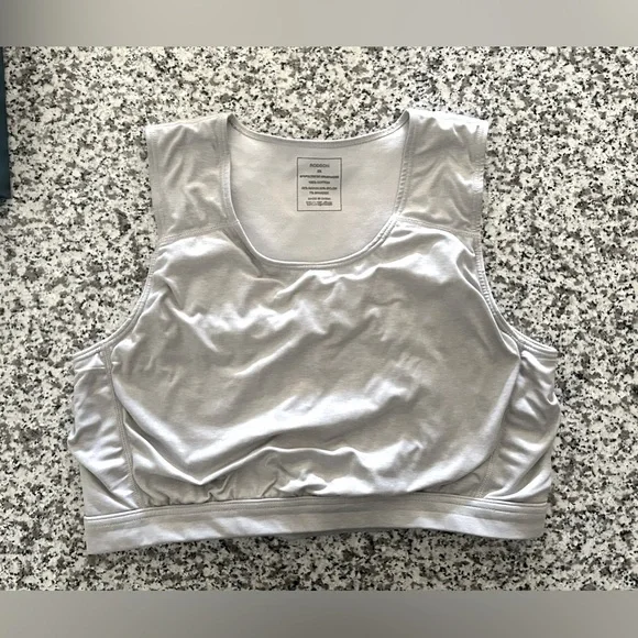 Compression Top - Picture 1 of 6